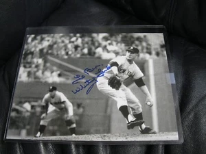 Whitey Ford Autographed 8x10 Photo Beckett Auction Certified - Picture 1 of 2