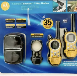 Motorola MR350R 35-Mile Range 22-Channel FRS/GMRS Two-Way Radio (Pair) - Yellow - Picture 1 of 2