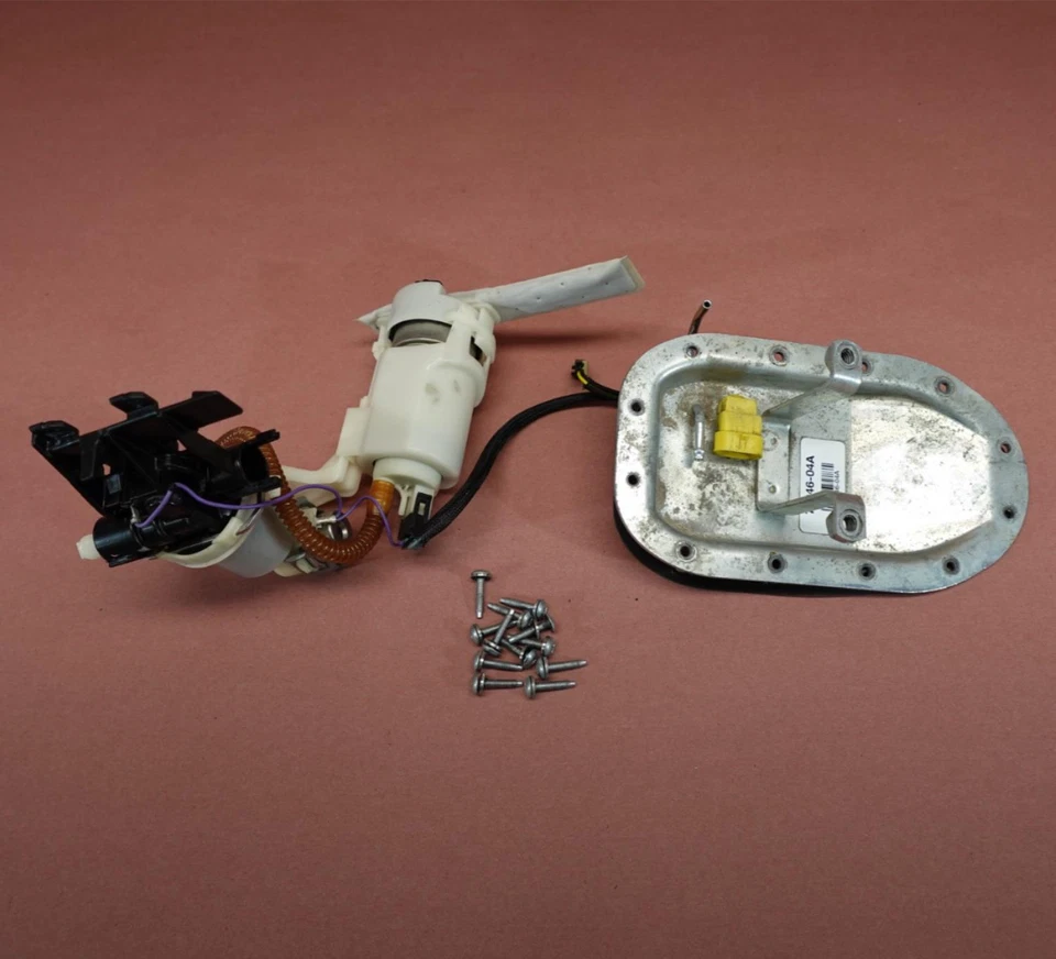 Harley-Davidson Dyna Wide Glide 2012-2016 FXDWG combustible gasolina bomba Foto 1 de 4