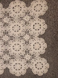 VTG Runner/Dresser / Table Runner / Handmade /Ecru 46”x 13” Nice - Beautiful - Picture 1 of 7