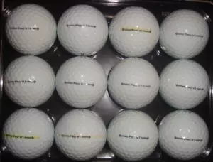 12 Titleist Pro V1 golf balls 2022 near mint with minor marks - Picture 1 of 3