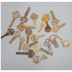 Vintage Lot of 20 Old Keys Hurd, National, Lockwood - Picture 1 of 8