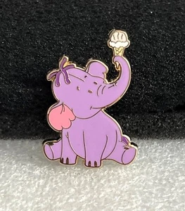 Prendedor Disney DSF Winnie the Pooh Lumpy Heffalump Traders Delight GWP LE 300 PTD - Imagen 1 de 1