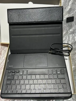 Apple iPad Pro Case with Bluetooth Keyboard, Black, New - Image 1 of 4