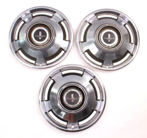 Set Of Three 13" 1965 Chevrolet Chevy Corvair Monza Hubcap Hub Cap - Genuine - Picture 1 of 3
