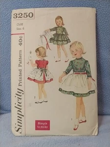 Simplicity 3250 Pattern Girl Child's Dress & Apron size 6 Complete cut 1940s - Picture 1 of 2