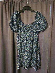 Shein Navy dress puff sleeves floral Size L - Picture 1 of 4