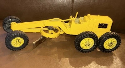 Vintage Hubley 481 Kiddie Toy Die Cast Metal Road Grader working condition - Image 1 of 4