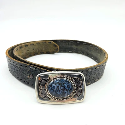 "Cinturón de cuero vintage años 70 mecanizado a mano hebilla de piedra azul 30-34"" monograma para mujer" Foto 1 de 4