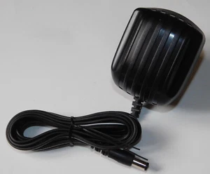 Netzteil 9V AC 600mA AC Adaptor DVE DVR-0960ACUP-4114 Hohlstecker 5,5/2,1mm - Afbeelding 1 van 3