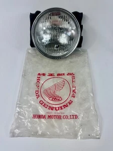 NOS - VINTAGE JAPAN HONDA HEADLAMP STANLEY 6.0134D 12V35/30W - 2 BULBS HI / LOW - Foto 1 di 9