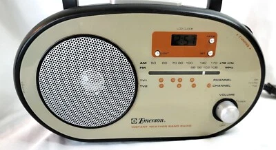 Emerson Weather Band AM/FM/TV Clock Radio Model RP-1103 Electric Battery EUC - Image 1 of 4