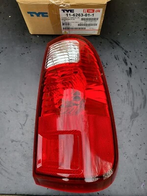 Left Right Tail Light For Ford F-250 Super Duty 2016 2015 2014 2013 2012 2011 - Image 1 of 2