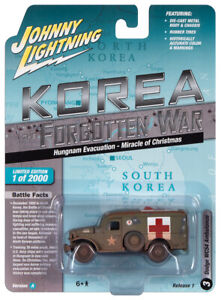 Johnny Lightning Korea Forgotten War Ver A Dodge WC54 Ambulance