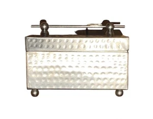 Vintage Hammered Metal Box with Lid - Picture 1 of 3