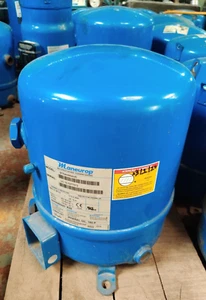 DANFOSS HERMETIC COMPRESSOR MT64HM9AVE - Picture 1 of 4