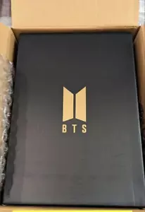 BTS MERCH BOX #8 ARMY Membership Pack Official With BOX NEW - Picture 1 of 11