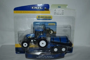 Ertl 1:64 New Holland T8050 Tractor W/Duals All 4 Wheels & Sprayer - Picture 1 of 4
