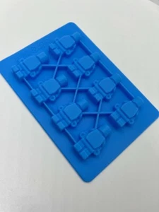 STAMPO IN SILICONE OMINO LEGO FORMINE GHIACCIO DOLCI 8 CIOCCOLATINI  - Picture 1 of 2