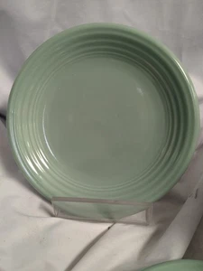 Fiestaware Most Green 7 3/4" Plato de ensalada - Imagen 1 de 2