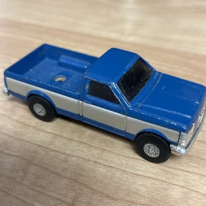 1/64 Ertl Ford F250 Blue And Silver - Picture 1 of 6
