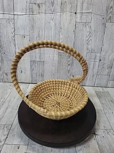 Charlestown South Carolina Sweetgrass Small Double Swirl Handled Basket - Picture 1 of 17