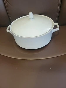 Jahre Bareuther Waldsassen Bavaria 8" Gemüseschüssel mit Deckel - Bild 1 von 4