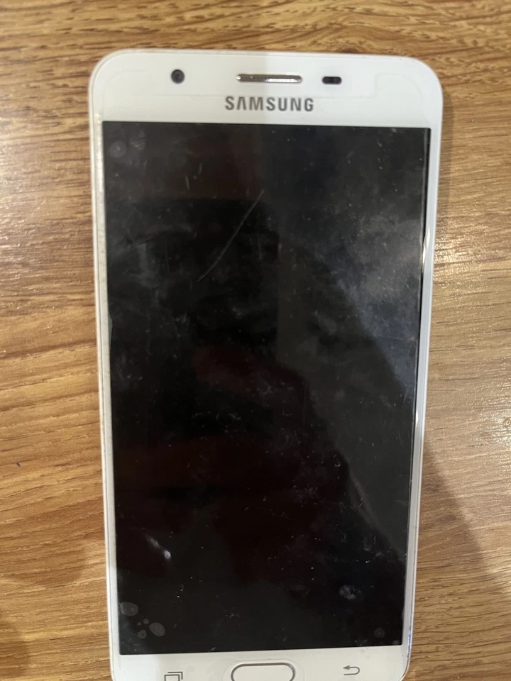 Samsung Galaxy J7 Prime pink - spares or repair - Image 1 of 4