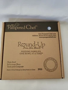 Pampered Chef Round Up from the Heart  "Share" Bowl #2953 New in Box - Picture 1 of 6