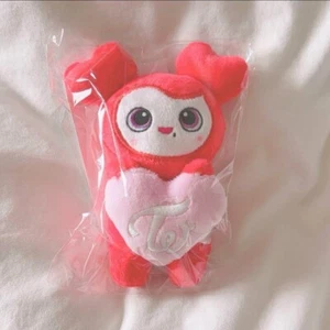 TWICE ONCE BABY LOVELYS Hook Bag Charm CHAENGVELY CHAEYOUNG 7th ANNIVERSARY NEW - Picture 1 of 1