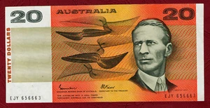 AUSTRALIAN PAPER BANKNOTE 1985 $20 JOHNSTON / FRASER GOTHIC FIRST PREFIX EJY - Picture 1 of 2