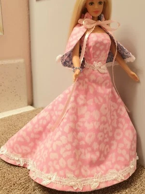 4pcs OOAK REVERSIBLE PINK / BLUE FLORAL PRINT GOWN for BARBIE + CAPE & JEWELRY - Image 1 of 4