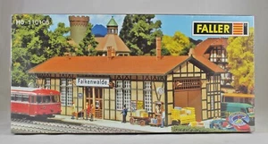 Faller HO 110106 Bausatz Bahnhof "Falkenwalde", Neu mit OVP - Picture 1 of 2