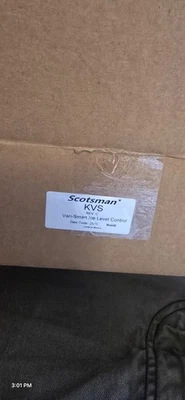 Kit de control de nivel de hielo Scotsman KVS Vari-Smart para cubitos de hielo Prodigy® Foto 1 de 4