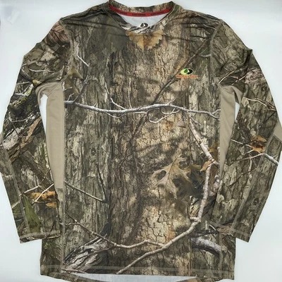 Mossy Oak Men’s Medium Scent Control Camo Long Sleeve Shirt Hunting Casual - Image 1 of 4