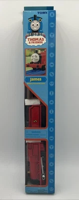 Nuevo en caja, 2001, sistema motorizado de carretera y ferrocarril Tomy Thomas James Foto 1 de 4