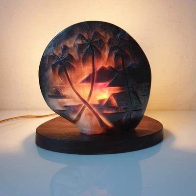 ancienne lampe veilleuse nacre table bois coquillage tahiti ambiance paysage - Photo 1/4