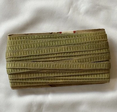 Carrete de 19 yardas vintage verde oliva aguacate 1/2 pulgada trenza Gimp Trim LEER Foto 1 de 4