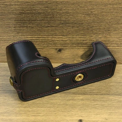 Leather Half Case for FUJI X-S20 XS20 FUJIFILM Camera Grip With Strap - Image 1 of 4