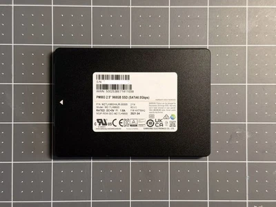 SAMSUNG PM883 960GB SATA 2.5" Solid State Drive MZ7LH960HAJR-00005 - Image 1 of 3