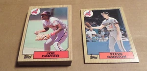 Set squadra Cleveland Indians Joe Carter 1987 Topps con 32 carte scambiate - Foto 1 di 1