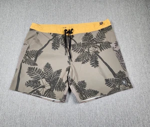 ROARK Men's 40 Boatman Boardshorts 17" Olive Green Beach Surf Palm Tree Print - Picture 1 of 12