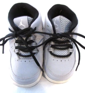 Scarpe da tennis Nike Air Jordan Flight bambino taglia 5C grigie 705162-001 - Foto 1 di 6