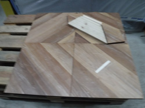 Bild 1 von 3