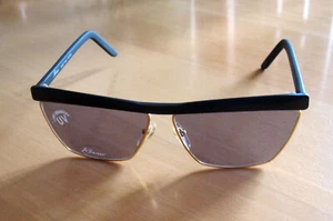 Vintage Retro Revue Black & Gold AVIONAL Sunglasses S7402 Made in Italy - Picture 1 of 3