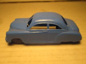 L@@K ESTATE FIND MARX PLASTIC BLUE COUPE 2-DOOR TRAIN LOAD CAR 1960S OR SO $5 !!