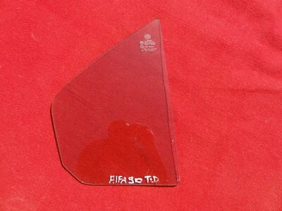 ALFA ROMEO 90 (Tipo 162A) - Puerta Trasera Ventana Derecha Cuarto Foto 1 de 4