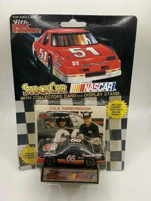 Ford Thunderbird TropArtic 1992 Racing Champions 1:64 Cale Yarborough #66 negro Foto 1 de 2