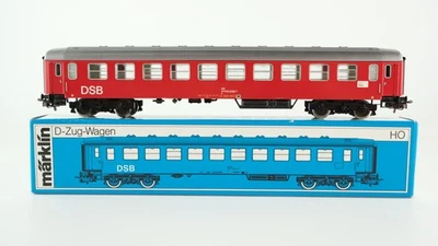 Märklin H0 4045 Nahverkehrswagen 50 86 20-84 096-9 B der DSB - Bild 1 von 3