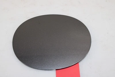 Оригинальная дверь топливного бака (KAD) 2017-2022 Infiniti Q60 NH19 - Изображение 1 из 4